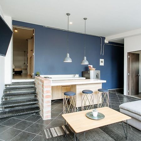 Two Br Apartment Lleras Меделин Екстериор снимка