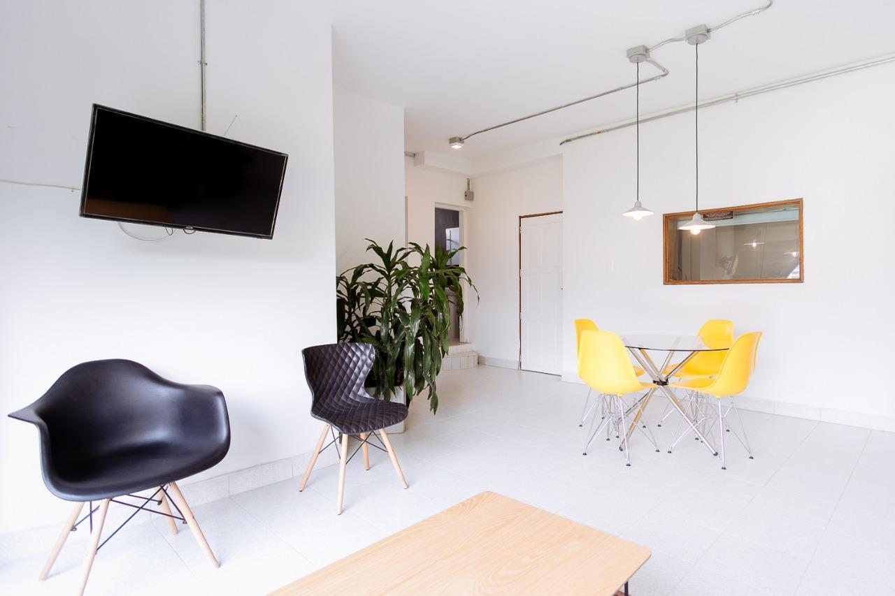 Two Br Apartment Lleras Меделин Екстериор снимка