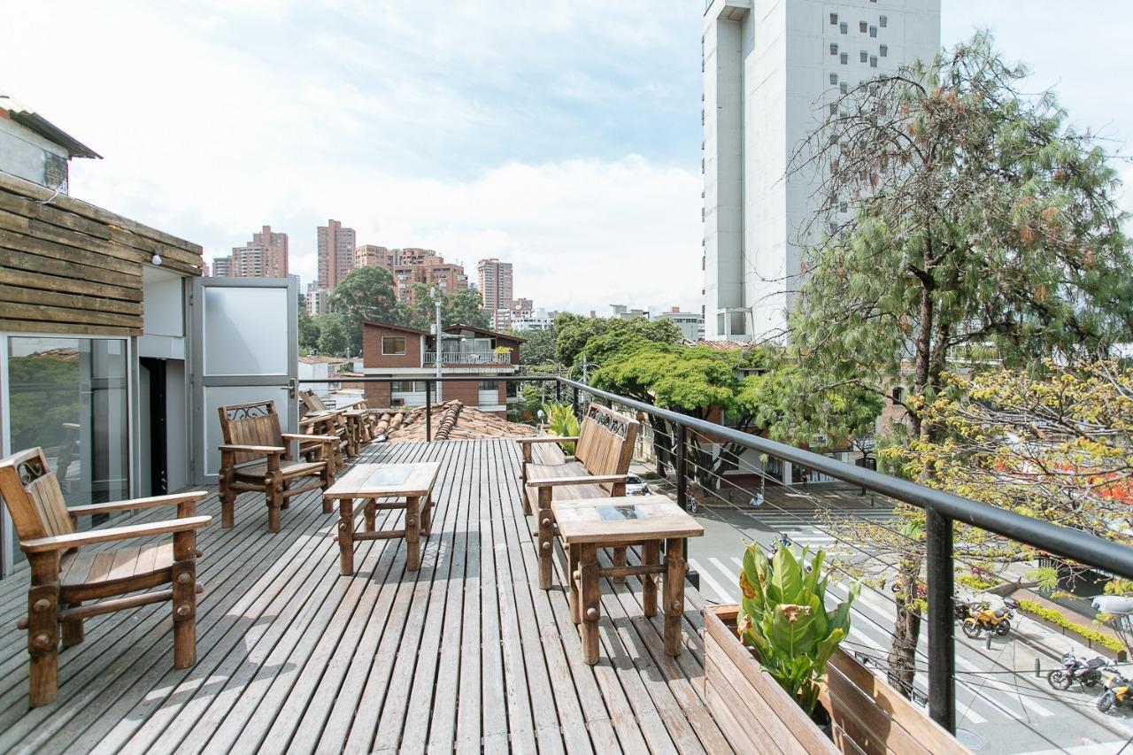 Two Br Apartment Lleras Меделин Екстериор снимка