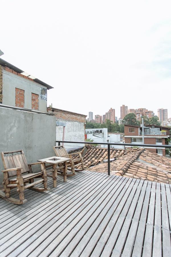 Two Br Apartment Lleras Меделин Екстериор снимка